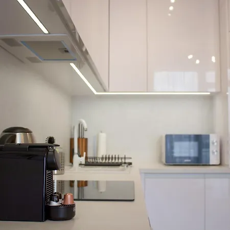 Fresh & Parking * براتسيلافا